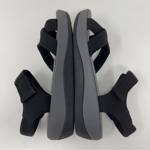 Clarks Cloudsteppers Arla Sandals - Picture 7 of 7